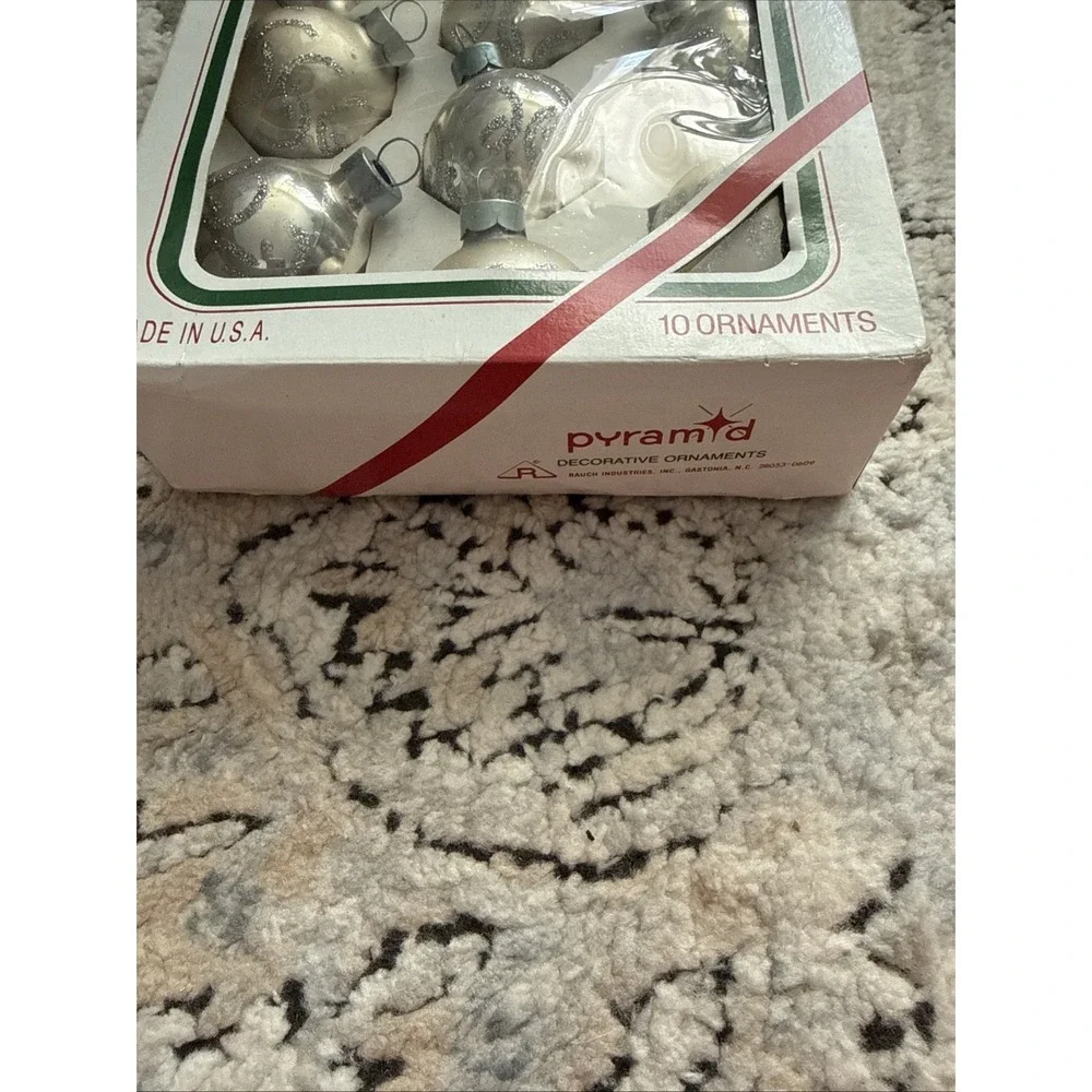 Vintage Pyramid Glass Christmas Ornaments Set of 10 Champagne Silver Glitter USA